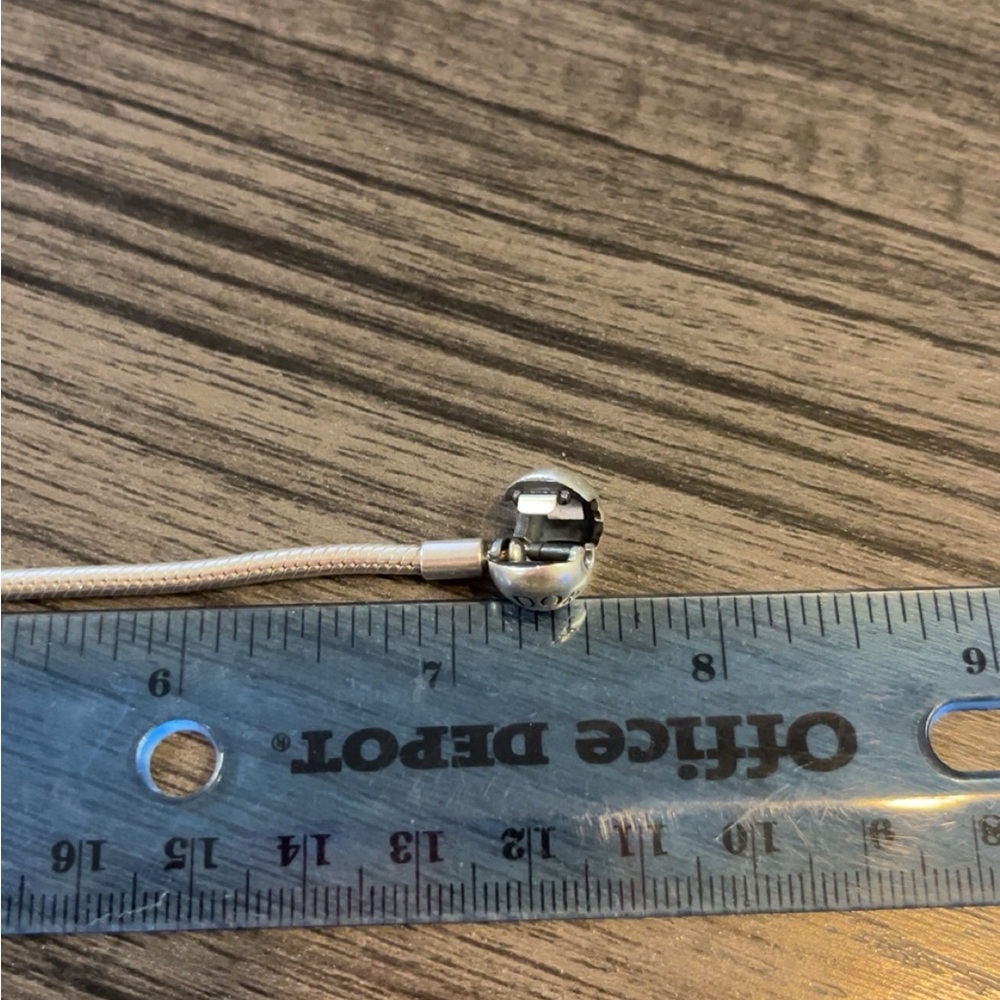 7.5in Pandora Charm Barcelet